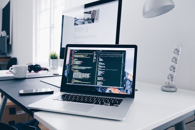 أودو 18 و 19: مقارنة الميزات الجديدة ودمج الذكاء الاصطناعي في إدارة المؤسسات