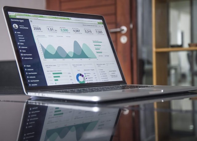 دليل شامل لتنفيذ نظام Odoo ERP في الشركات الإماراتية والخليجية: خارطة طريق التحول الرقمي